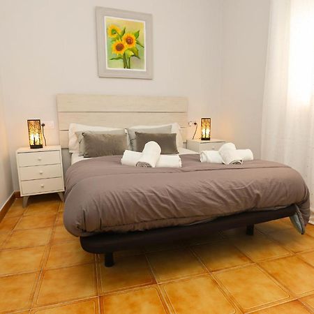 Differentflats Florida Apartment Салоу Екстериор снимка
