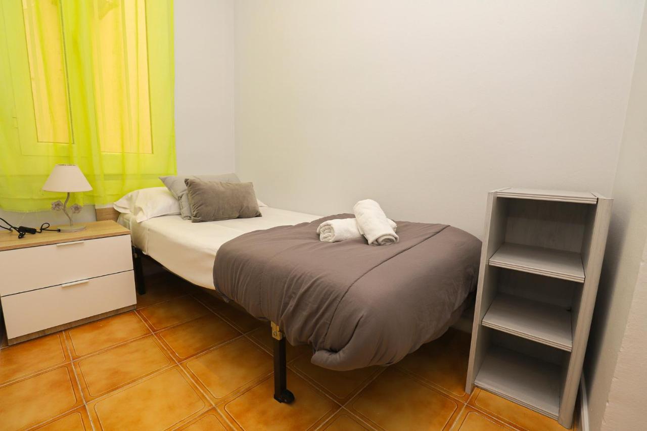 Differentflats Florida Apartment Салоу Екстериор снимка